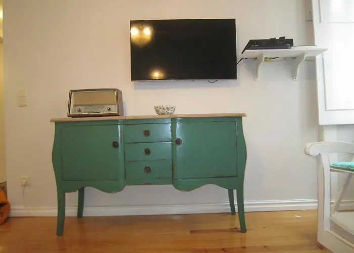 Shabby Chic Flat 2 *