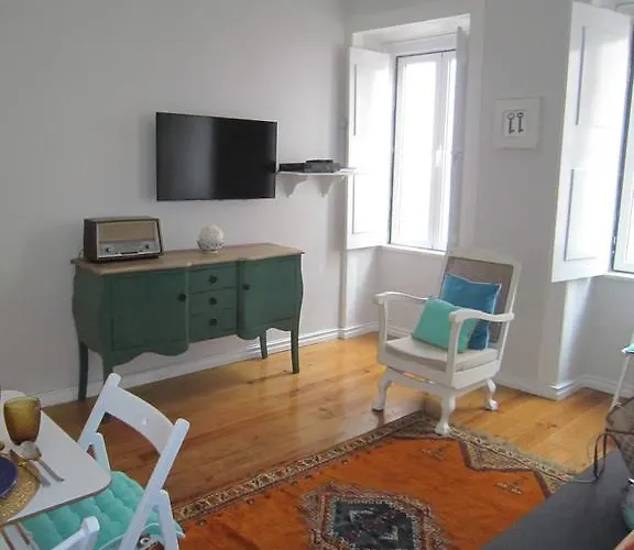 Shabby Chic Flat 2 *