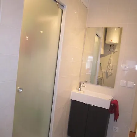 Shabby Chic Flat 2 Лісабон